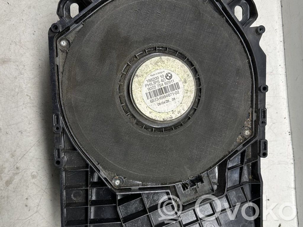 BMW 3 E90 E91 Altavoz subwoofer 