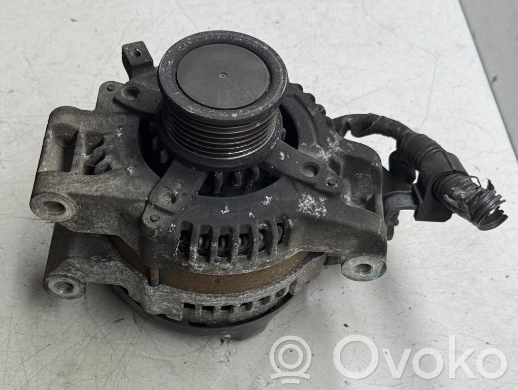 Toyota Avensis T250 Ģenerators 