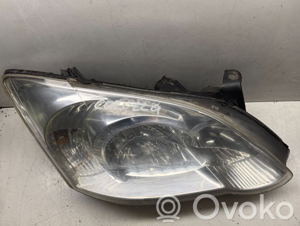 Toyota Corolla E120 E130 Phare frontale 