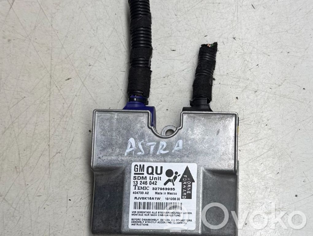Opel Astra H Airbag control unit/module 
