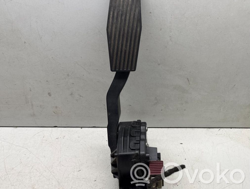 Opel Astra H Accelerator throttle pedal 