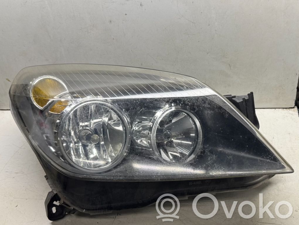 Opel Astra H Scheinwerfer 