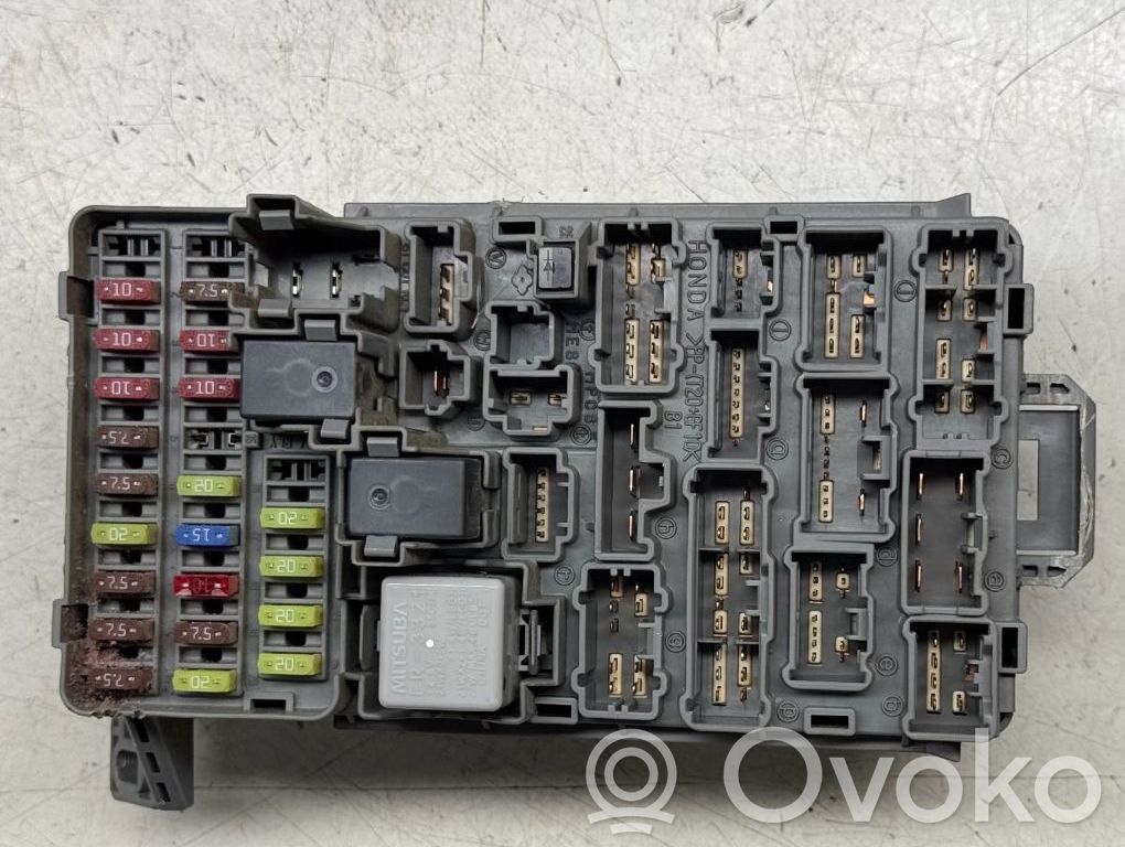 Honda CR-V Juego de caja de fusibles 