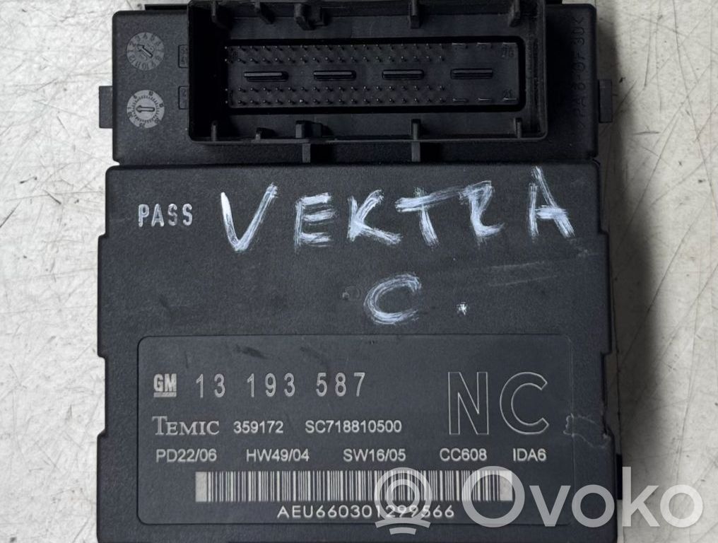 Opel Vectra C Unité de commande / module de verrouillage centralisé porte 
