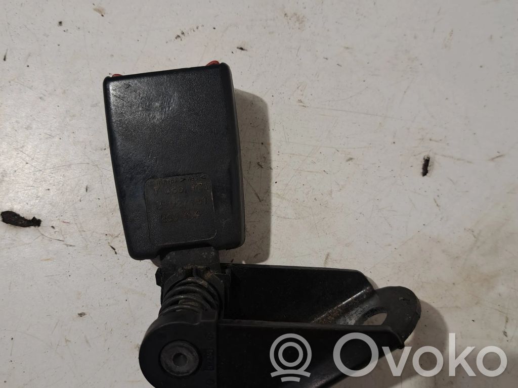 BMW 5 E60 E61 Sagtis diržo galine 