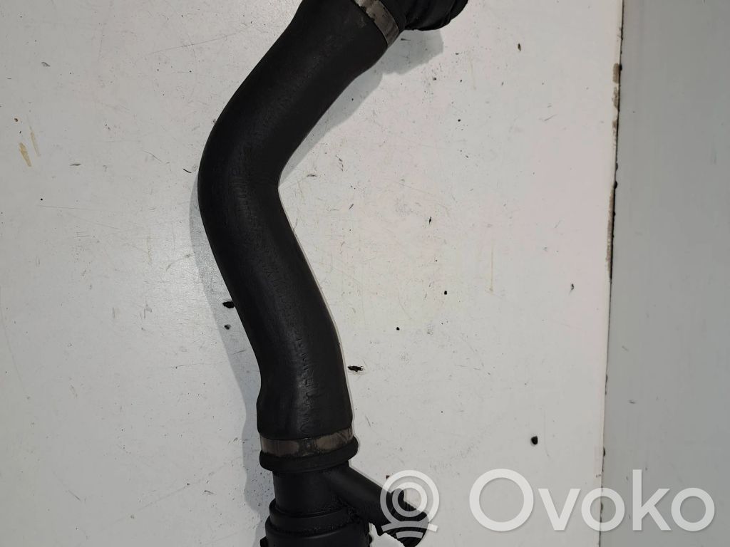 BMW 5 E60 E61 Tubo/manguera refrigerante 