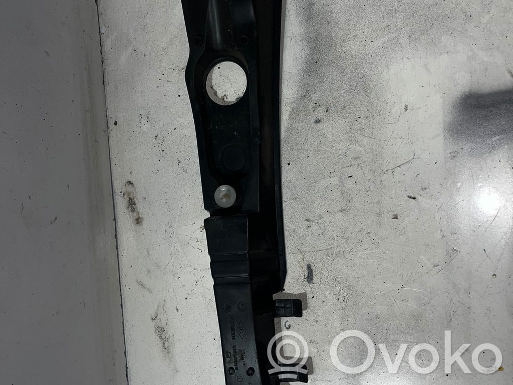 Renault Clio III Stikla tīrītāja slotiņas 
