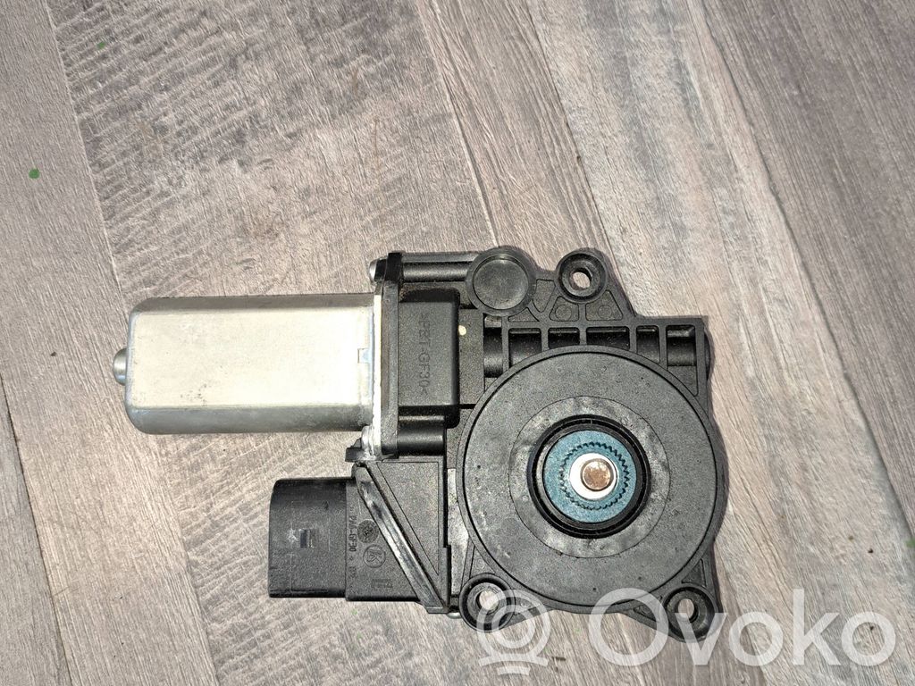 BMW 3 E90 E91 Rear door window regulator with motor 