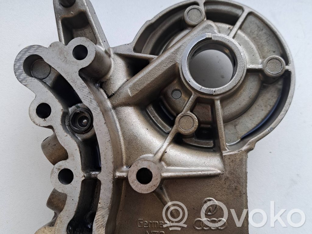 Audi A4 S4 B8 8K Osłona łańcucha rozrządu 