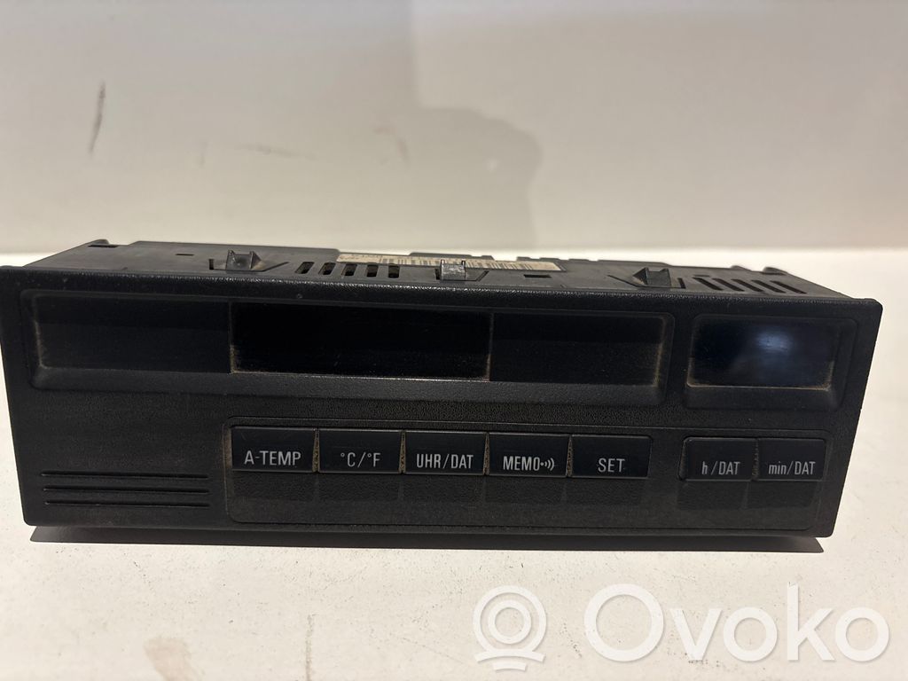 BMW 3 E36 Climate control unit 