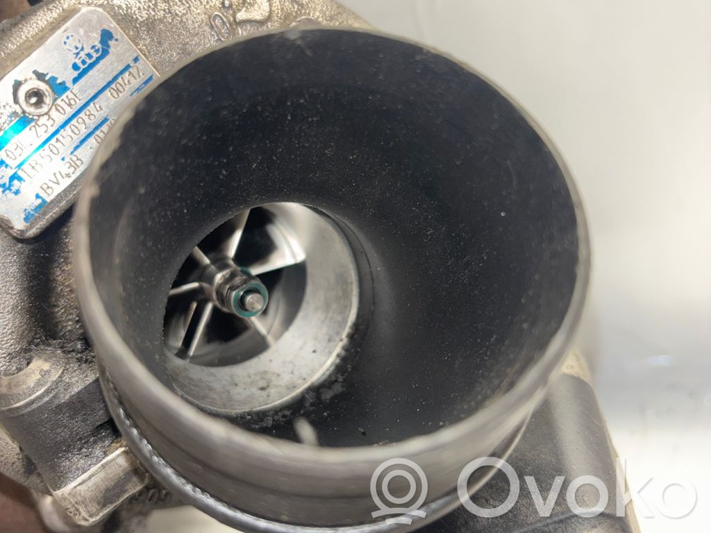 Volkswagen PASSAT B6 Turboahdin 