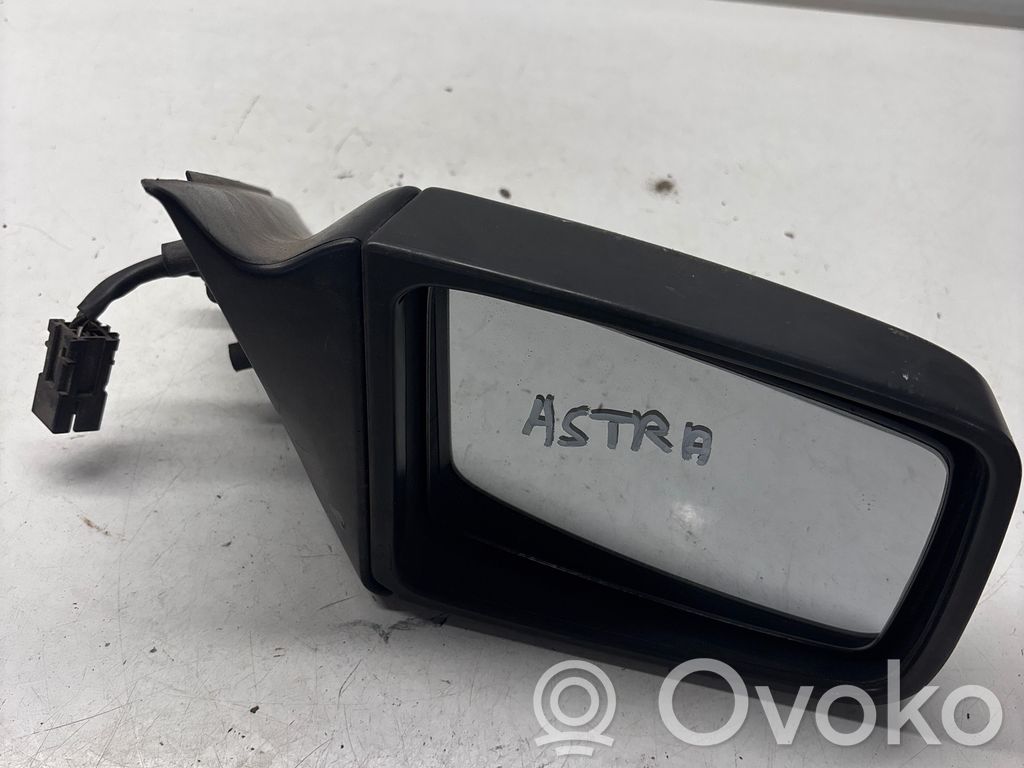 Opel Astra F Elektryczne lusterko boczne drzwi przednich 