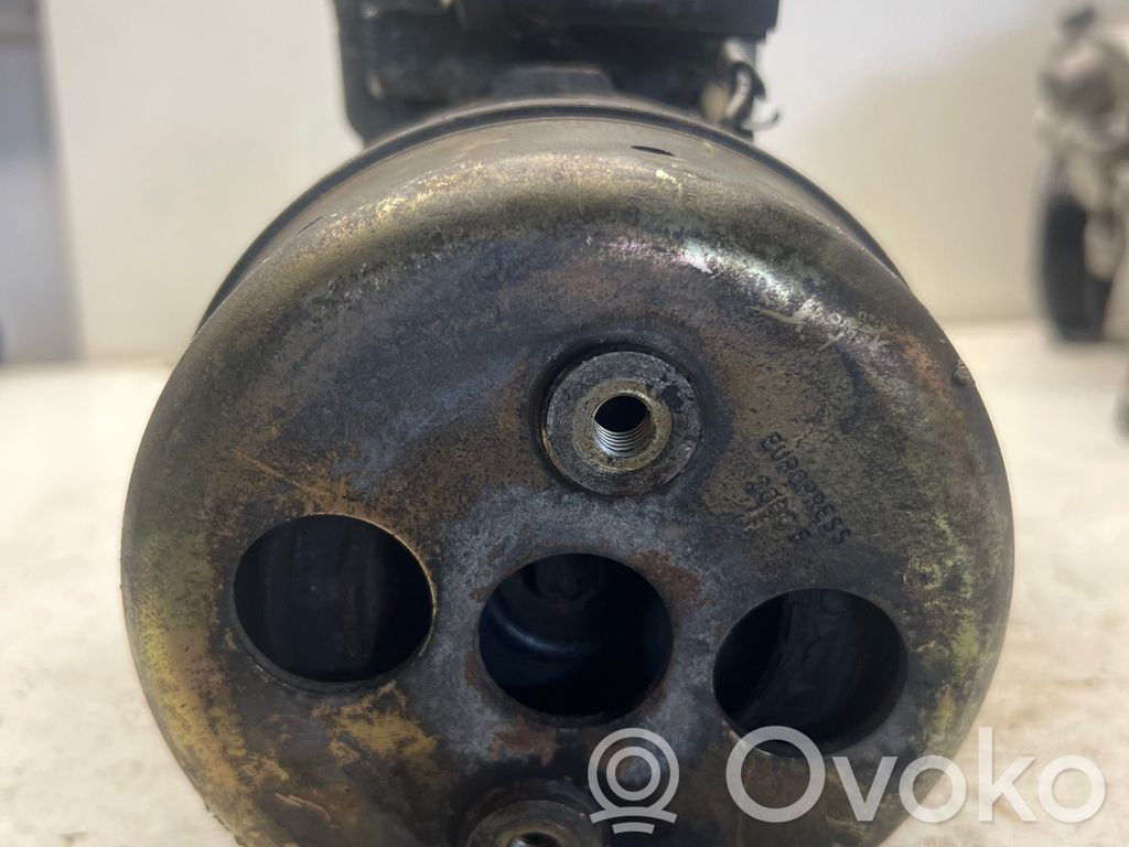 Chrysler Voyager Air conditioning (A/C) compressor (pump) 
