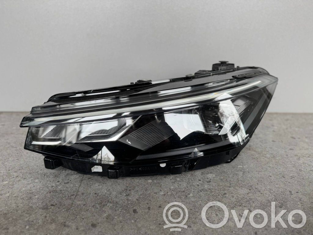 Volkswagen PASSAT B8 Far 