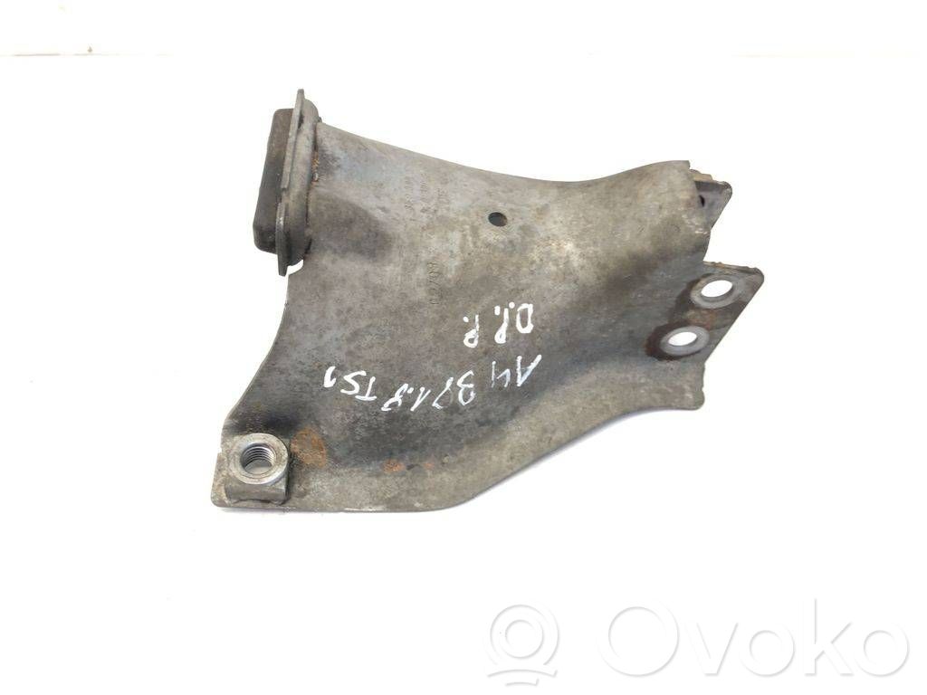 Audi A4 S4 B8 8K Engine mounting bracket 