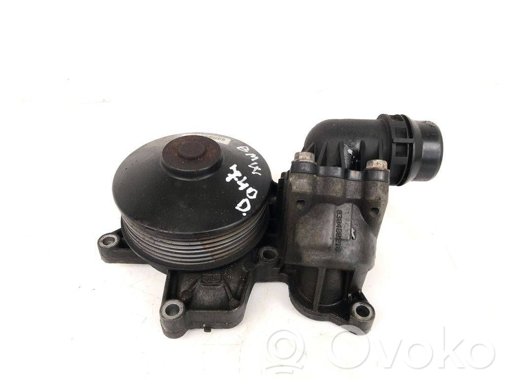 BMW 7 F01 F02 F03 F04 Bomba de agua 