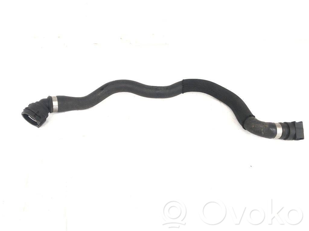 BMW 7 F01 F02 F03 F04 Tubo flessibile del liquido di raffreddamento del motore 