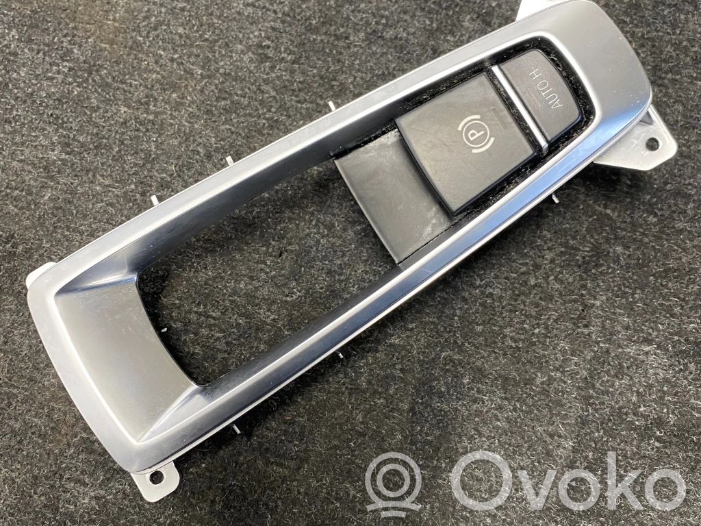 BMW X5 F15 Przycisk / Włącznik hamulca ręcznego 