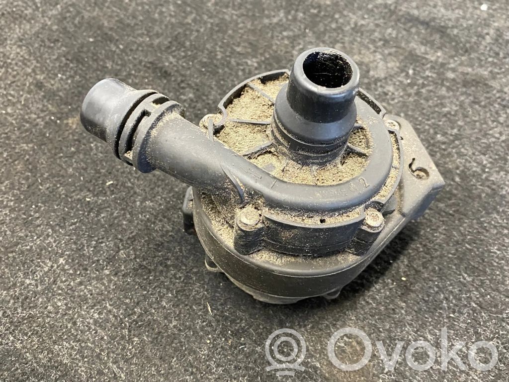 BMW X5 F15 Pompă electrică auxiliară lichid de răcire/apă 