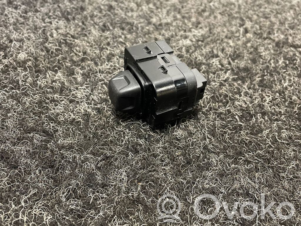 Audi Q5 SQ5 FY Steering wheel adjustment switch 