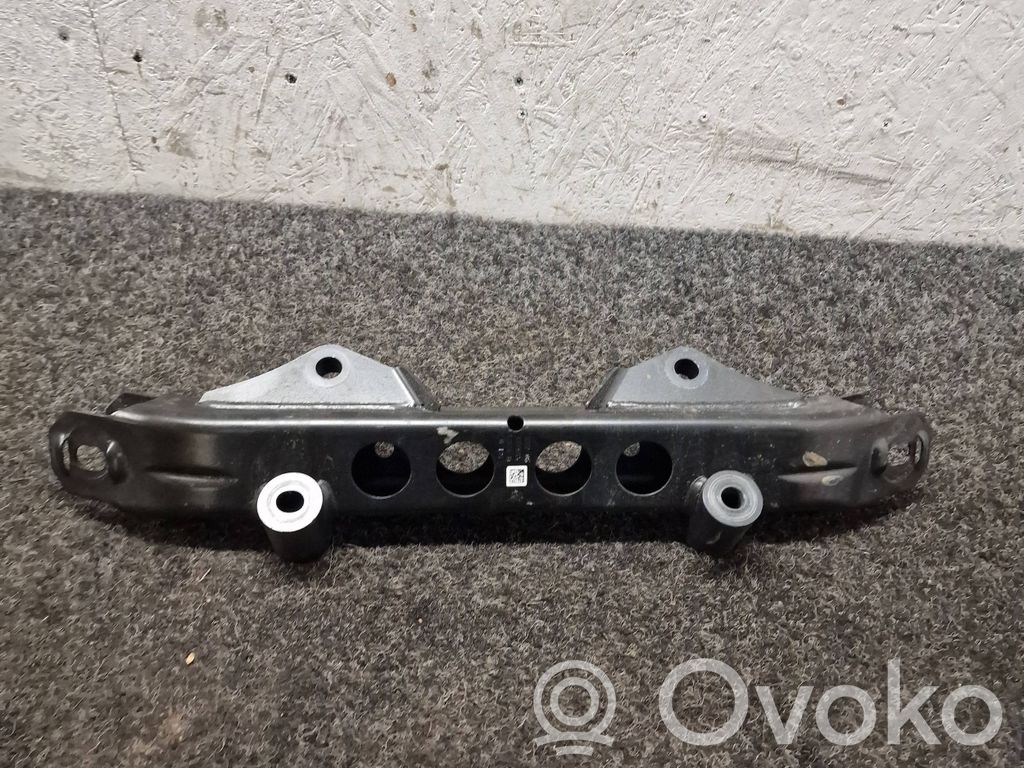 BMW i5 G60 Engine mounting bracket 