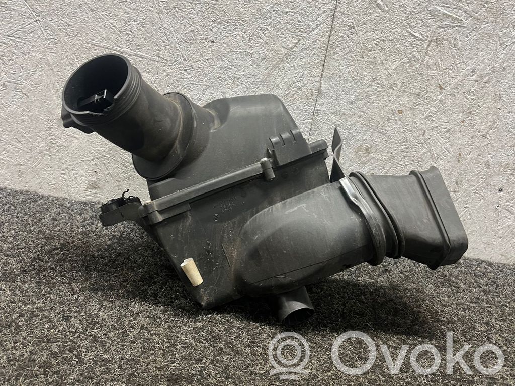 BMW 5 F10 F11 Luftfilterkasten 