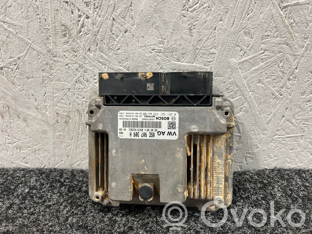 Volkswagen Tiguan Engine control unit/module 