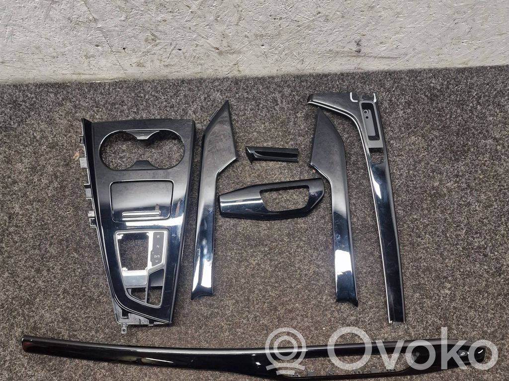 Audi A5 Dekoratyvinių salono apdailų komplektas 