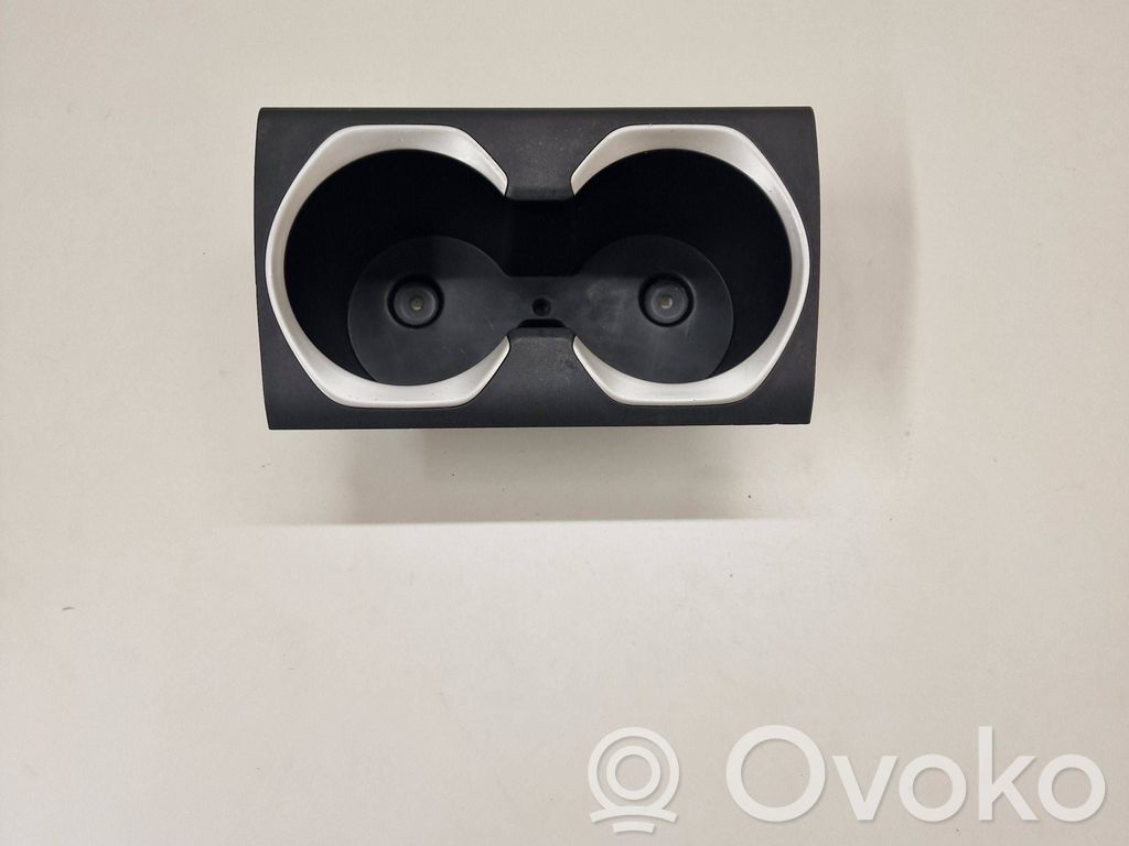 BMW X1 U11 Cup holder back 