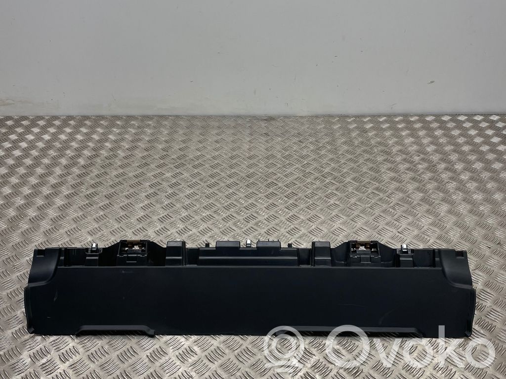 BMW X1 U11 Inne elementy wykończenia bagażnika 