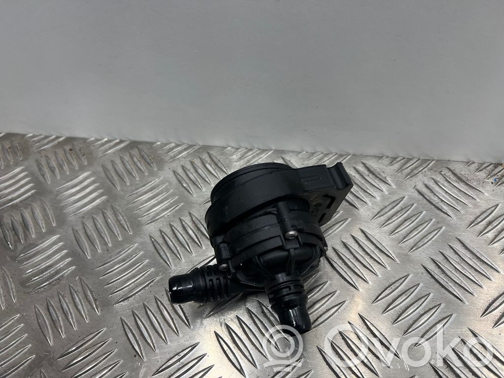 BMW X1 U11 Cirkuliacinis el. siurbliukas 