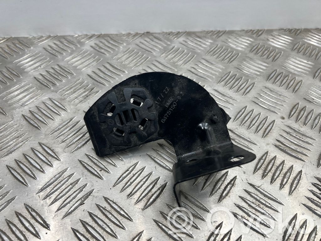 Radiator support slam panel bracket   8475150