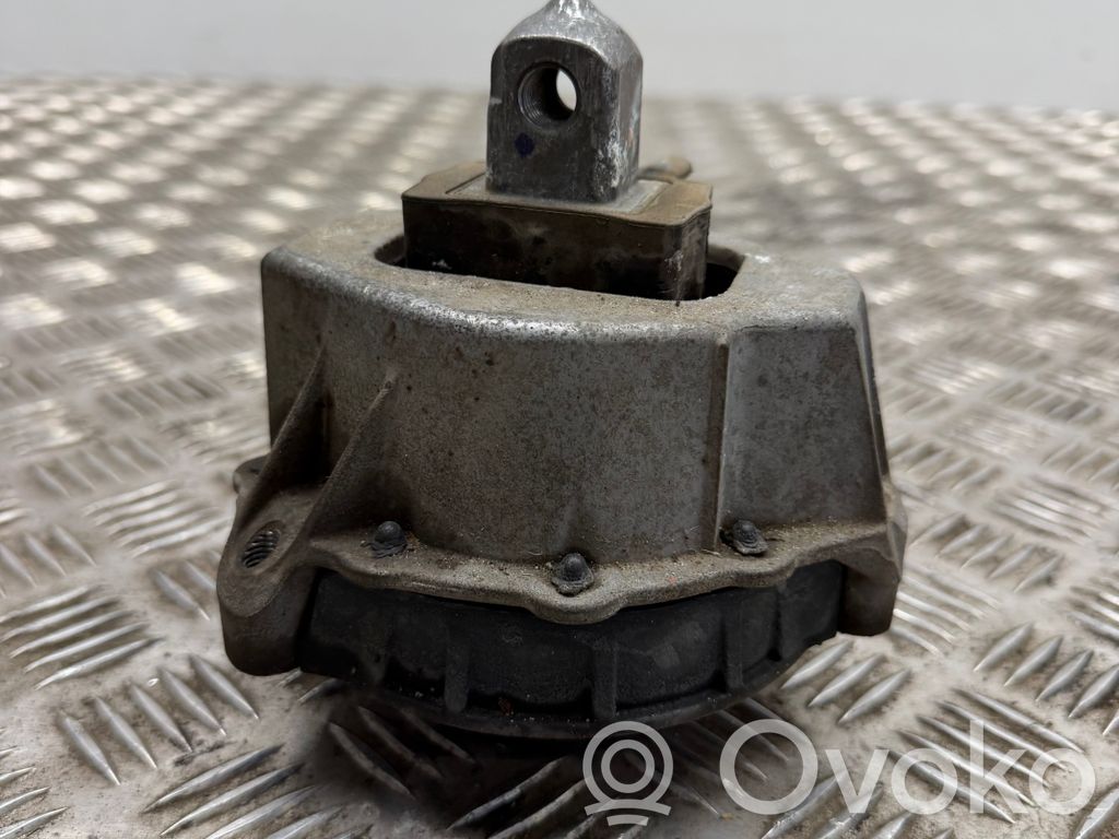 BMW 3 G20 G21 Engine mount bracket 