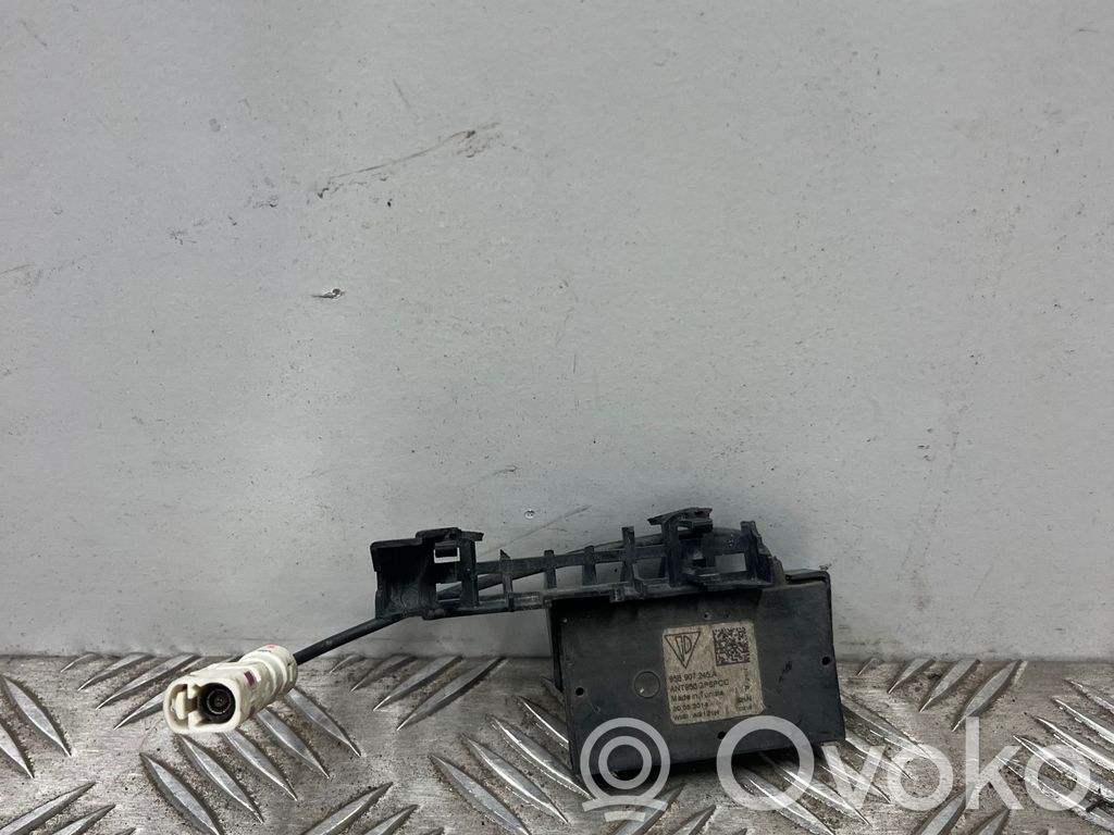 Porsche Macan (95B) Antenos stiprintuvas 