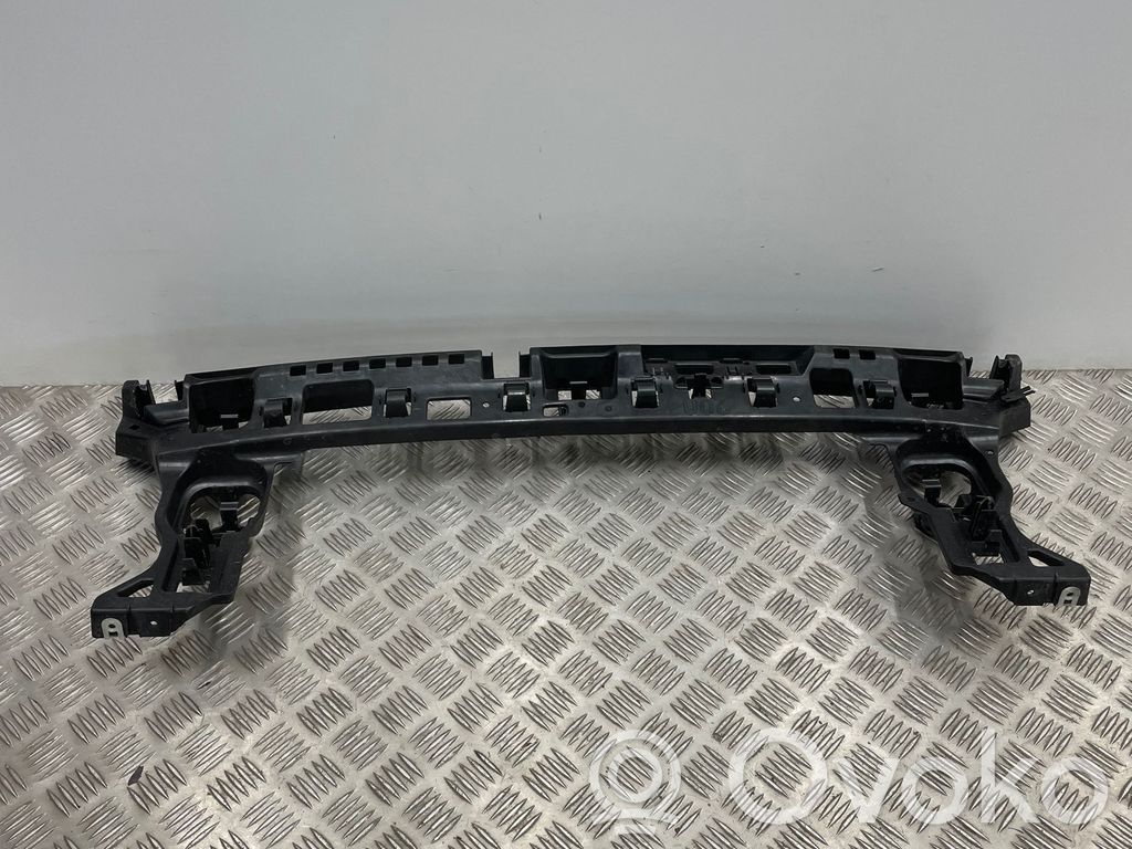 BMW 2 Active Tourer U06 Aizmugurējā bufera montāžas kronšteins 