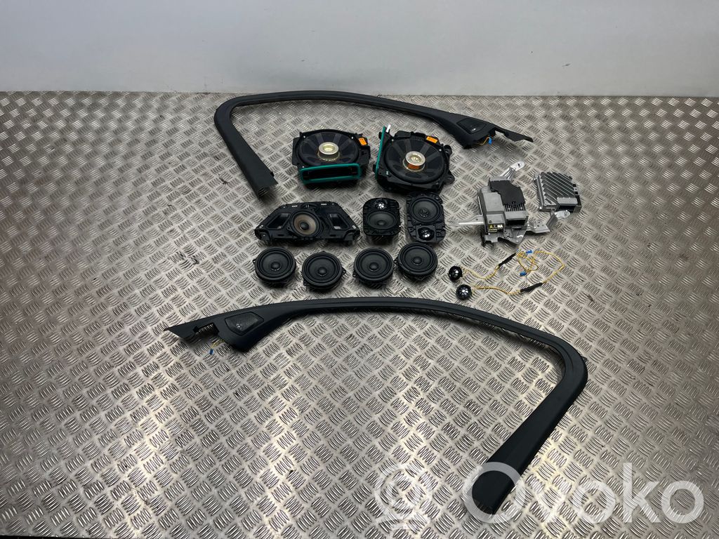 BMW 3 G20 G21 Garso sistemos komplektas 