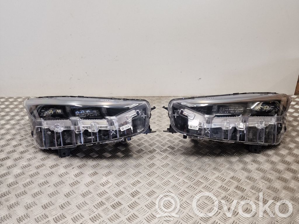 Ford Mustang Mach-E Scheinwerfer Satz Set 