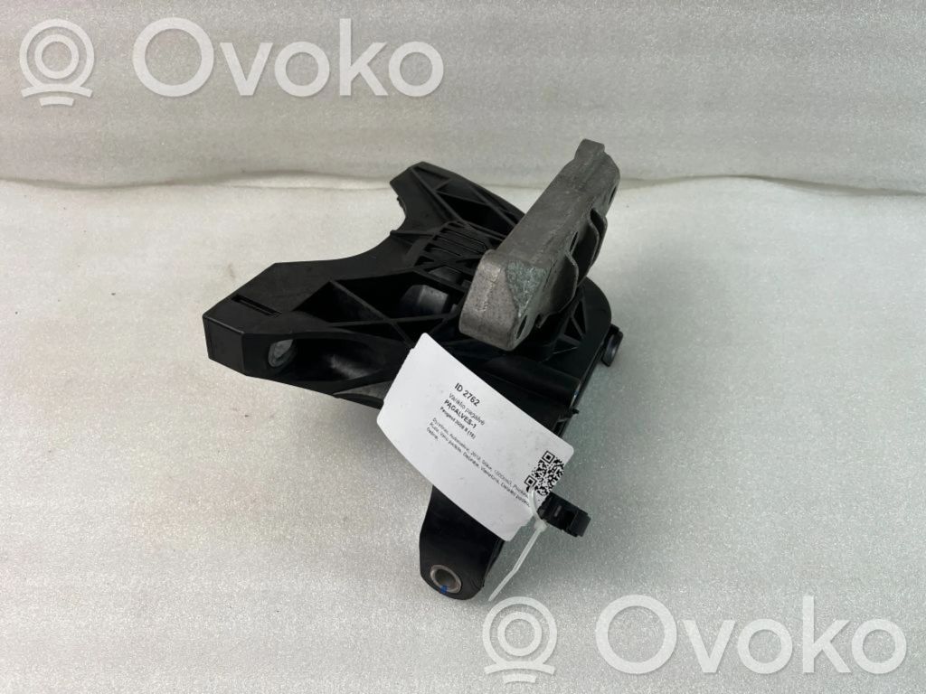 Peugeot 3008 II Engine mount bracket 