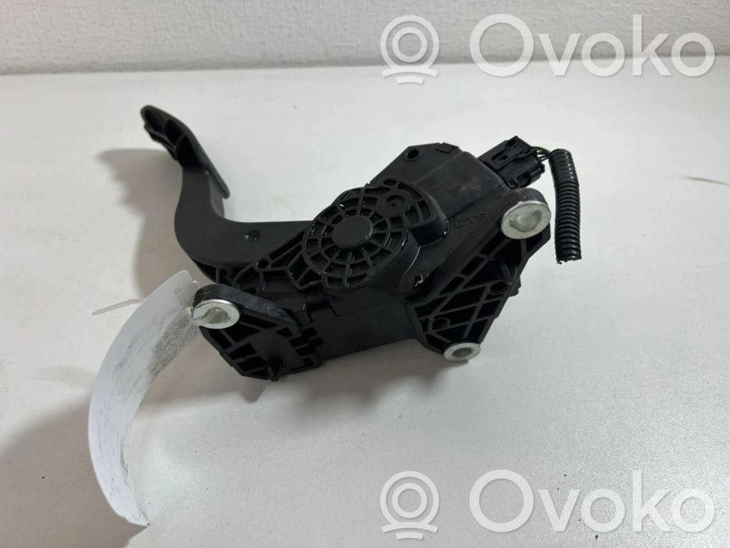 Toyota C-HR I Gaspedal 