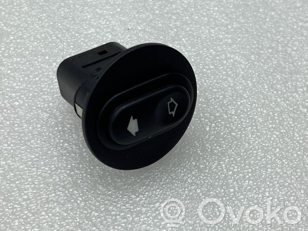 Jaguar XE Seat control switch 