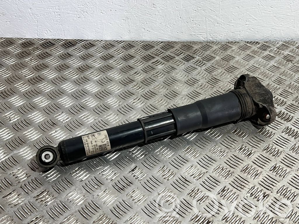 Audi Q4 e-tron Stoßdämpfer hinten 