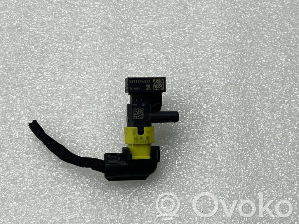Audi A3 8Y Airbagsensor Crashsensor Drucksensor 