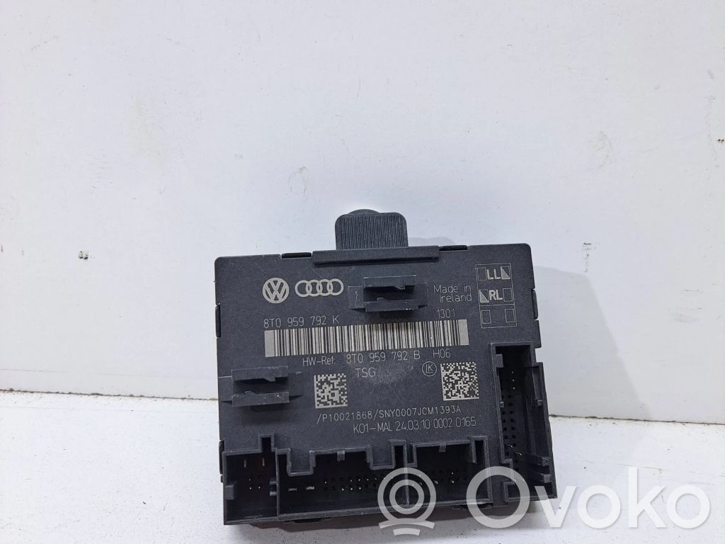 Audi A5 8T 8F Door control unit/module 