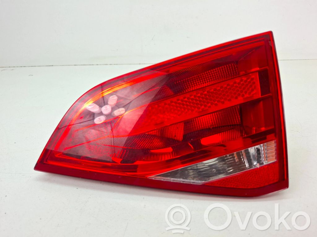 Audi A4 S4 B8 8K Tailgate rear/tail lights 