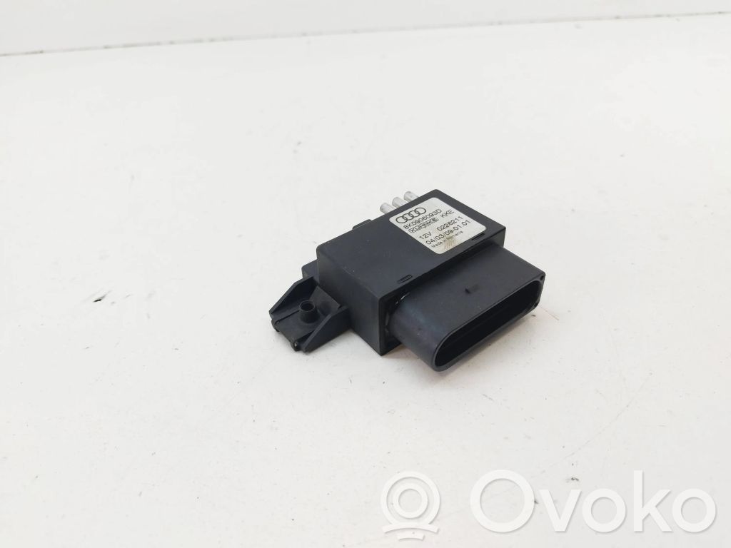 Audi A4 S4 B8 8K Fuel injection pump control unit/module 