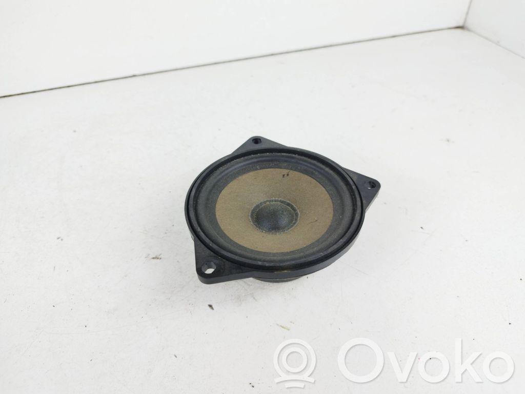 BMW 3 E90 E91 Altavoz de la puerta delantera 