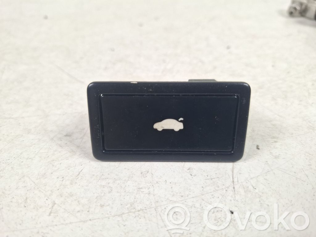 Audi A6 S6 C7 4G Tailgate glass/window release handle 