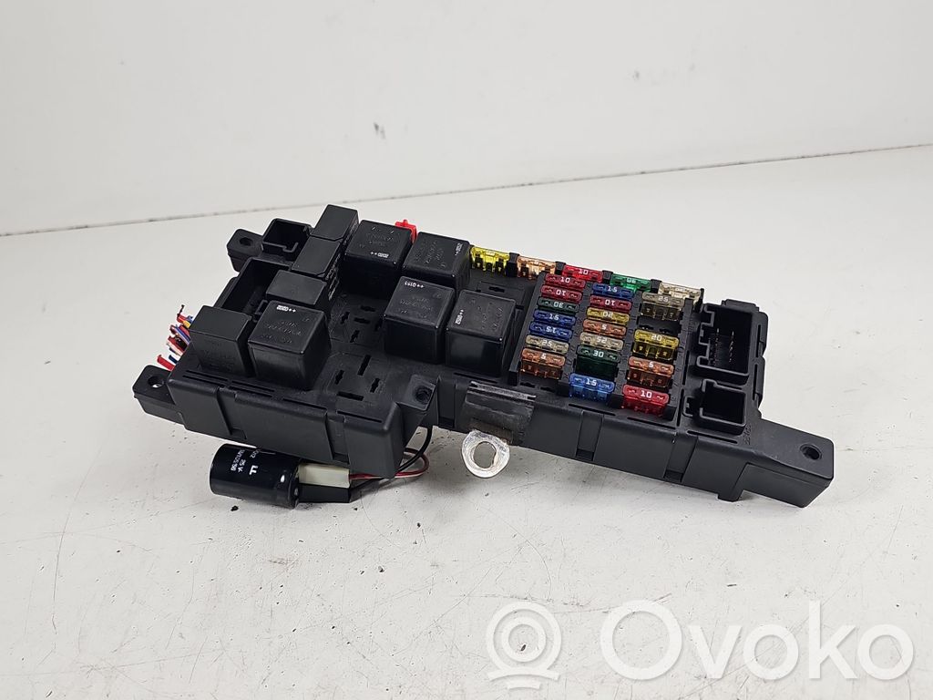 Volvo V70 Fuse module 