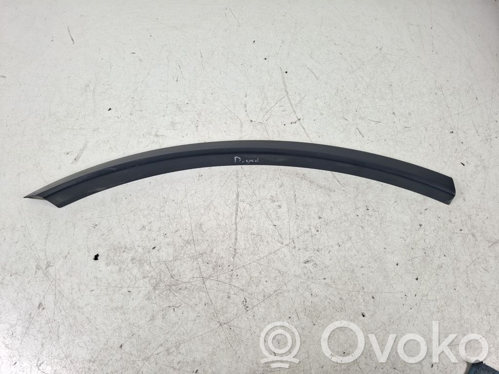 Audi Q7 4L Rivestimento passaruota posteriore 