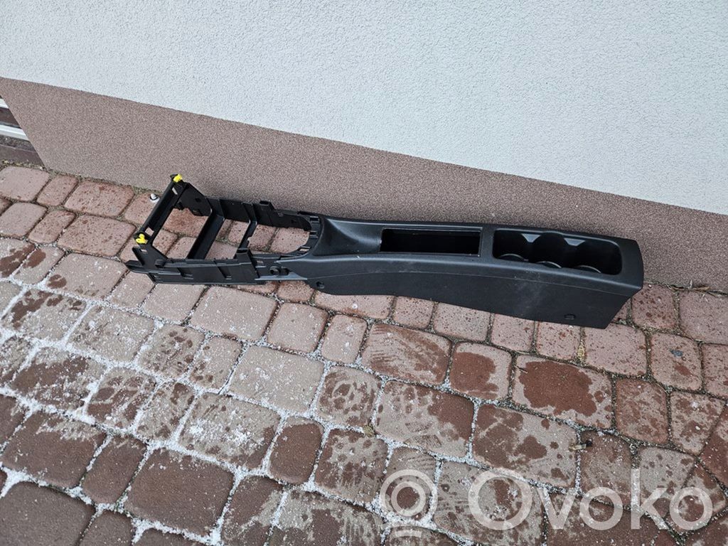 Opel Adam Centrinė konsolė 